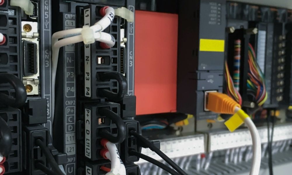 Analog vs. Digital Servos: Which Is the Better Option?