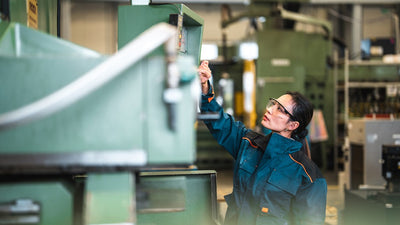 Early Warning Signs Your Industrial Automation Hardware Is About to Fail